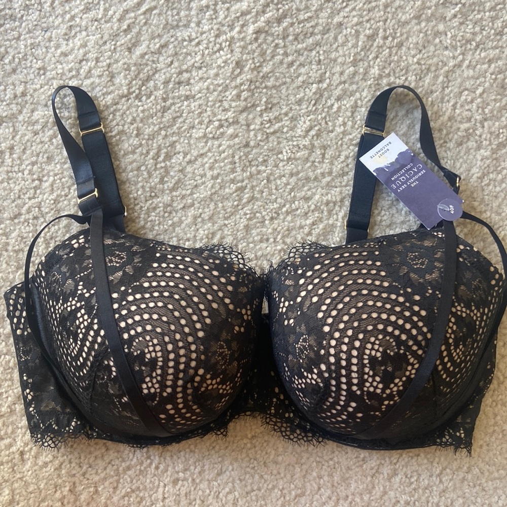 NWT Cacique “The Seriously Sexy Collection” boost balconette bra